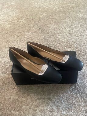 Naturalizer Black Leather Ballet Flats